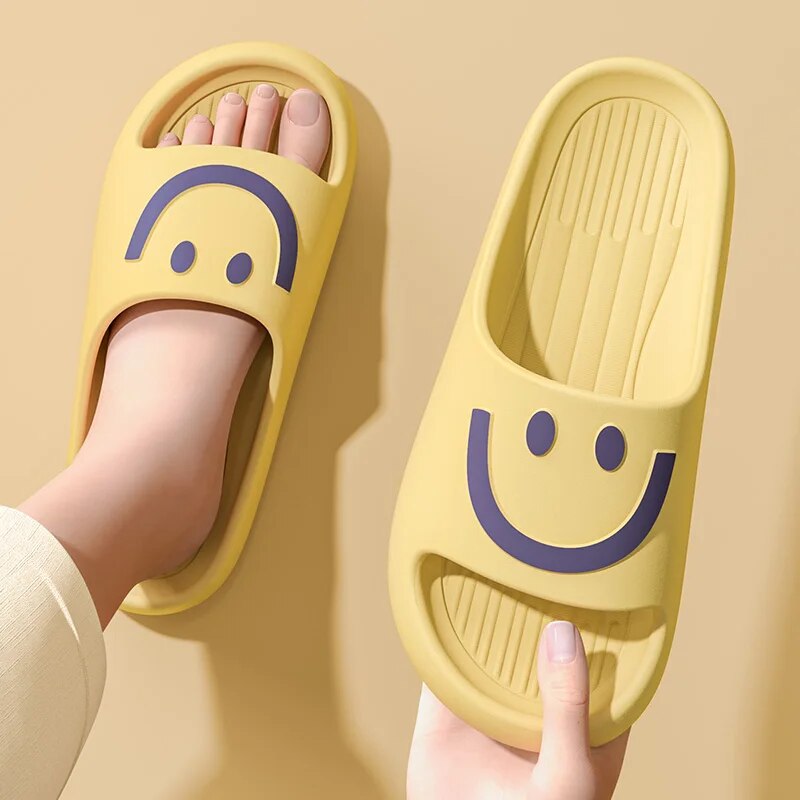 Mule Slip On - Sendal Rumah Berbentuk Awan dengan Wajah