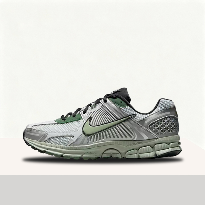 Women Shoes Running Nike - Sepatu Lari Pria Nike Zoom Vomero