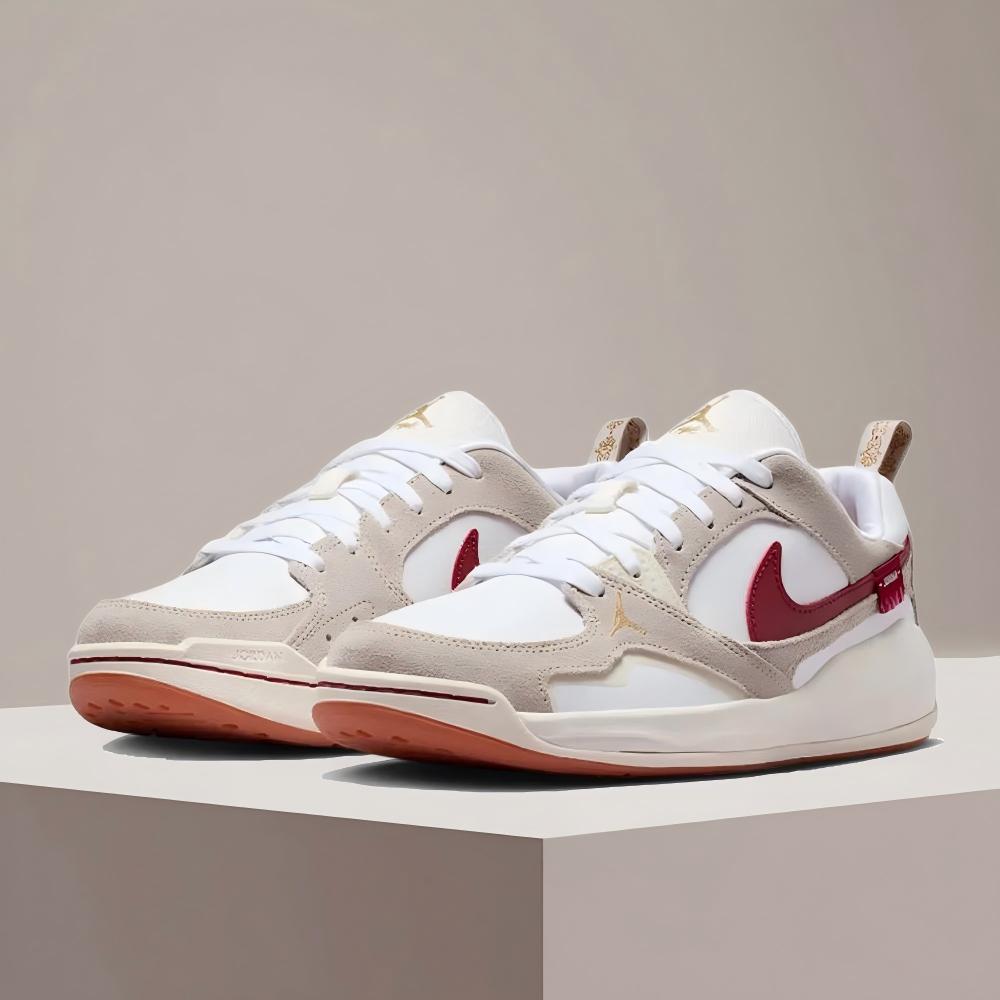 Women'S Shoes Nike Jordan - Sepatu Sneaker Wanita Nike Jordan CMFT