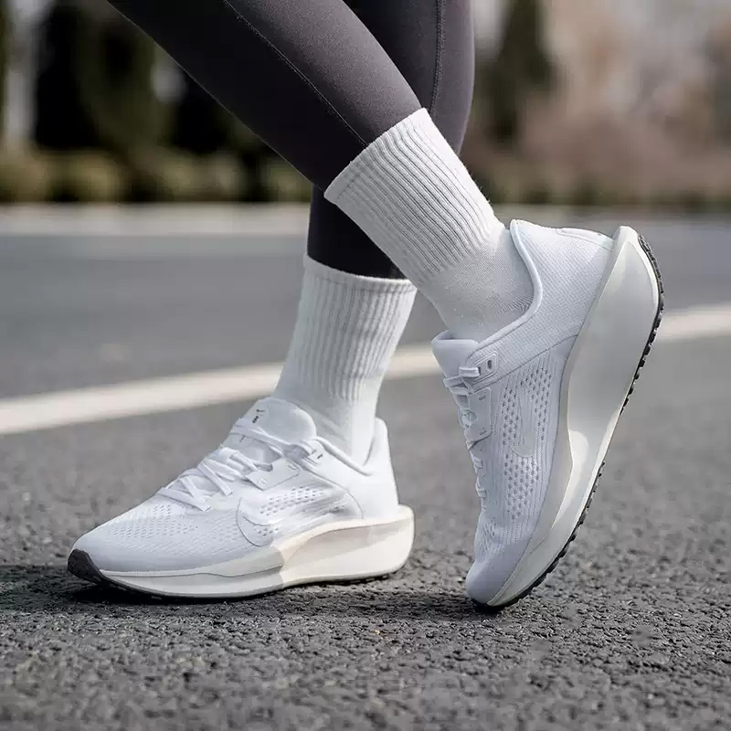 Sepatu Mesh NIKE QEST 6 Wanita - Women'S Shoes Nike Jordan ulasan dan harga